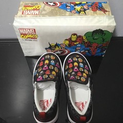 Stride Rite Kids Slip-On Shoes Size 1 Marvel Comics Hero Faces New in Box