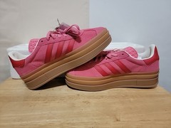 ADIDAS GAZELLE BOLD J (GS) PLATFORM ROSE TONE/SCARLET RED/WHITE JQ7407 SIZE: 6