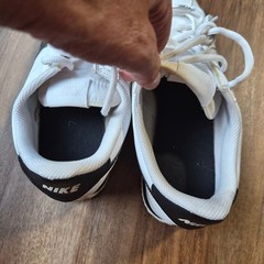 Nike Cortez Basic SL White Black Kids Sneakers Size 6.5Y Athleisure Streetwear