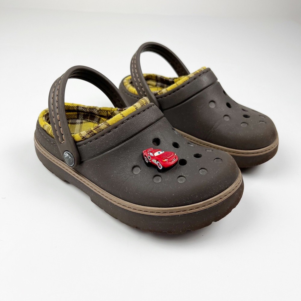 Crocs Cobbler Lined Kids Clogs Size 12 – 13 Brown Yellow Plaid Flannel Lining