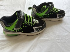 Minecraft Creeper Kids Athletic Sneakers Size 12 Black/Green Hook & Loop Low Top