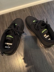 Heelys Pro 20 Minecraft Black Skate Shoes With Wheels Youth 5 Worn Once