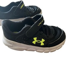 Under Armour Kids Assert 9 Black Lime Green Running Shoe Sneakers 7K 3024637-003