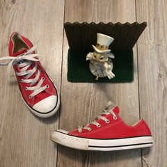 Converse All Star Red Low-Cut Sneakers Size 2 / 33.5 Youth Minimal Wear Nice
