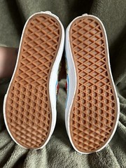 Vans Where’s Waldo Big Kid SIZE 3 Yellow Beach Scene Slip-On Canvas Loafer Shoes