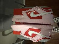 Size 1 – Nike Dunk Low Valentine’s Day (2026) IQ0220 663