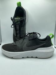 Nike Crater Impact sneakers in a black Size 5