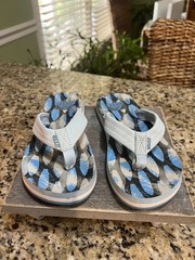 Reef Unisex Kids AH1 Sz. 1 Thong Flip Flop Sandals