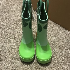 Cat & Jack Kids Waterproof Pull-On Rain Boots Caterpillar Graphic Size 11