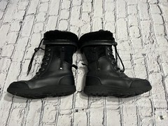 Kid’s UGG Butte II Toggle Tall Boots Size US 1/EURO 32.5