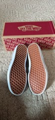 Lilac Youth Vans