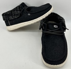 Hey Dude Wendy Fold Boot Slip On Comfort Shoes Black Youth Size 5