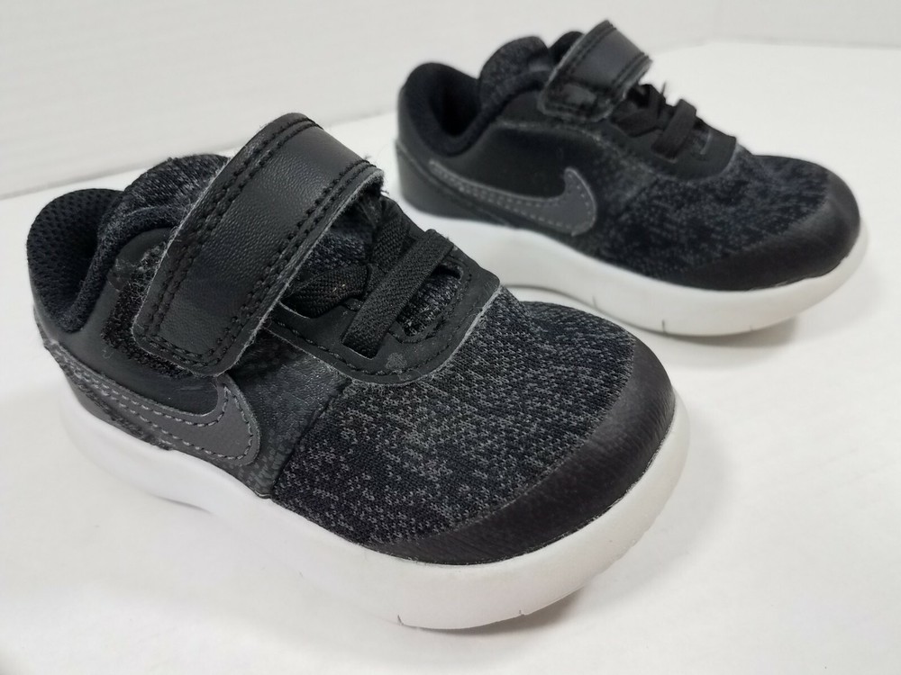 Nike Kids Flex Contact Size 5C Black Gray Assist Hook and Loop Closure