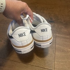 Nike Low Top Blazer Dunks White Black tan Woman’s 7 Youth 5.5 Sneakers Shoes