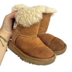UGG Chestnut Brown Bailey Button Boots – 7, Toddler