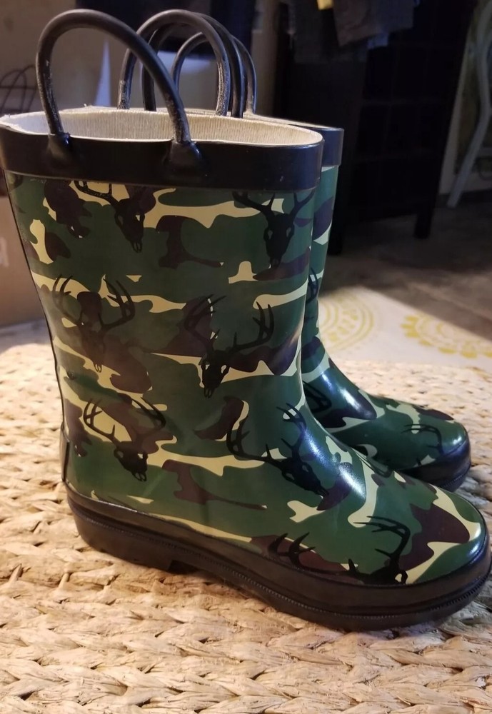 Austin Trading Co Real Tree Camouflage Rain Boots Rubber Shoes Youth Size 2