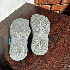 Joybees – Kid’s Active Clog – Charcoal / Sport Blue-Size 6/7 Croc style