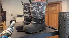 Kamik Rocket Kids Winter Snow Boots Sz US 2 Camo Grey Black Waterproof Insulated