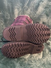No Brand Waterproof Snow boots size 1 Youth Or Children’s Purple Excellent