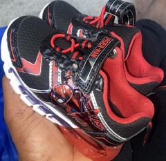 Marvel Spider-Man Unisex Kids Athletic Sneakers Black Red Size 7