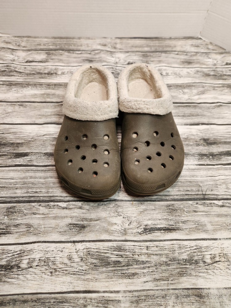 Crocs Classic Fleece Lined Dual Comfort Unisex Clogs Sizes M 7 / W 9