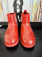 UGG Classic Clear Mini Kids Ankle Rain Boots Waterproof Red US 7 MPN 1113190