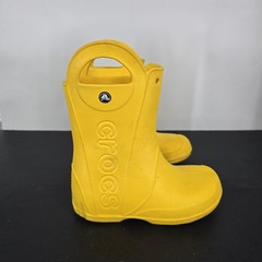 Crocs Boots Youth Size 2 Yellow Handle It Rain Waterproof Pull On Handles Kids