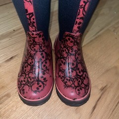 Bogs Youth 4 Rain Boots Skull Print Unisex