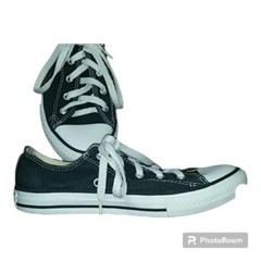 Distress black and white converse size 3 big kids or adults.. in good condition.
