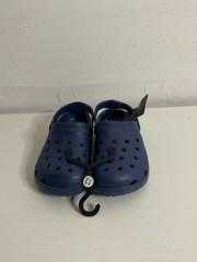 coXist Gator Slip-On Clogs Classic Clog Youth Navy Blue Size 13 MSRP $55