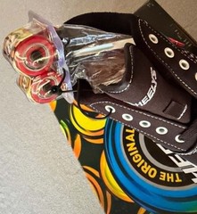 Heelys Pro 20 Prints Youth Size 6 Black w/ White Wheeled Shoes HE101007H NIB
