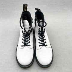 Dr Doc Martens Junior Pascal 1460 J Size 5 White Patent Leather Combat Lace Up