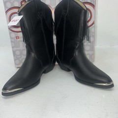 New Children’s Black Dingo Cowboy Boots With Fringe. 10.5 10 1/2 D. 24-54