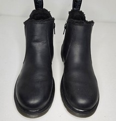 Dr Martens Leonore Mono BLACK Leather Faux Fur Side Zip Kids Ankle Boots Sz 4