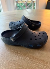 Crocs Classic Clogs Kids J3 Navy Blue Slip-On Comfort Lightweight Everyday
