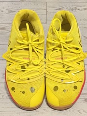 Nike Kyrie 5 x SpongeBob SquarePants PS 2.5Y Yellow Kids Sneakers