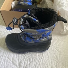 Members Mark Kids Size 11/12 Blue Waterproof Insulated Snow Boots