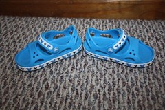 Crocs Kids Fun Lab Crocband II Disney Mickey Mouse Sandal Size C8 Blue
