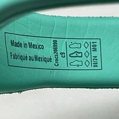 Crocs Classic Clogs Kids Toddler Size 9 Lagoon Green Slip On Shoes 206990