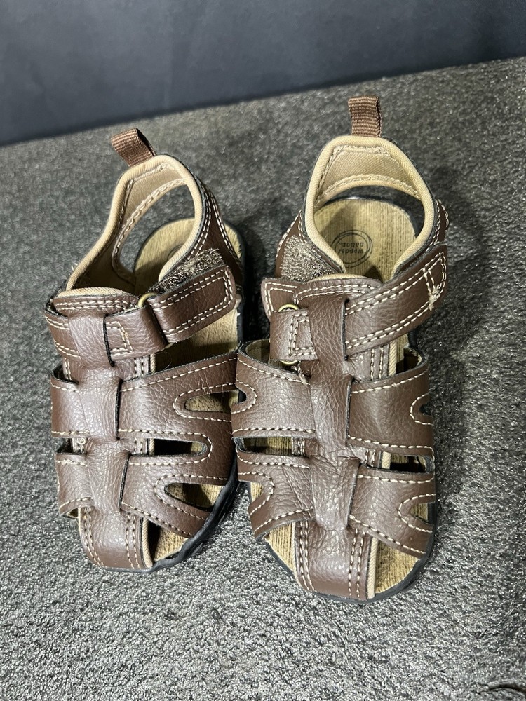 Children’s Sandels Size 7
