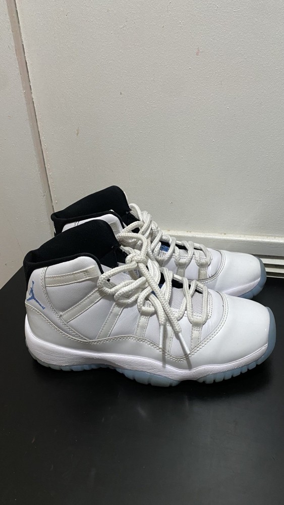 Size 6 (GS) – Jordan 11 High Legend Blue