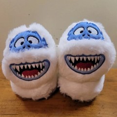 Children Size 4 ABOMINABLE SNOWMAN Slippers (MSRP $14.98), Christmas Theme, New