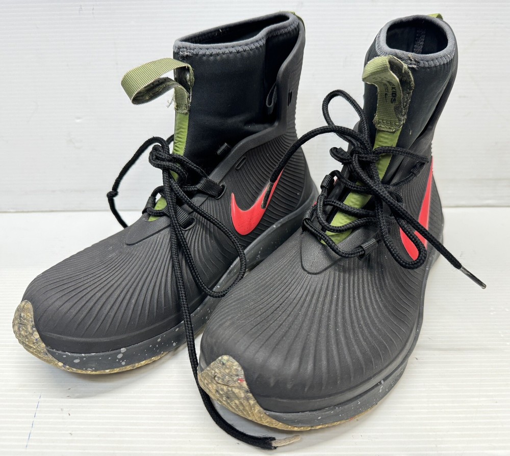 Nike Kids Boys Puddle Protect Rain Boots Binzie Black 10.5” Long