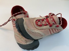 Youth Size 6.5 Merrell Hiker Water Outdoor Activity Comfort READ
