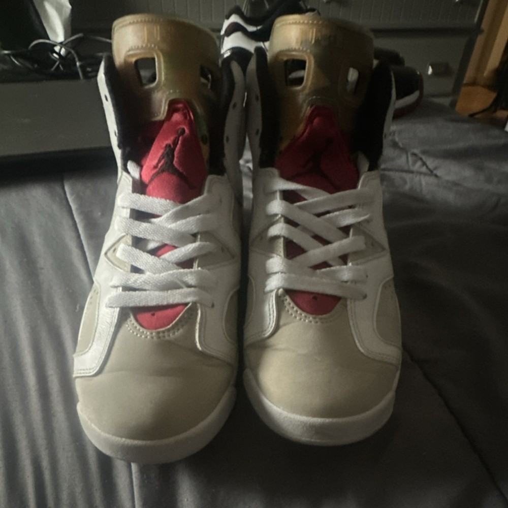 Jordan Air Jordan 6 Retro White Red Gold Leather High Top Sneaker 6Y Kids