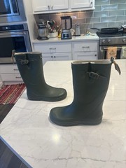 Aigle Children’s Boot With A Fun Lugged Sole, Army Green, Size 13 (31)