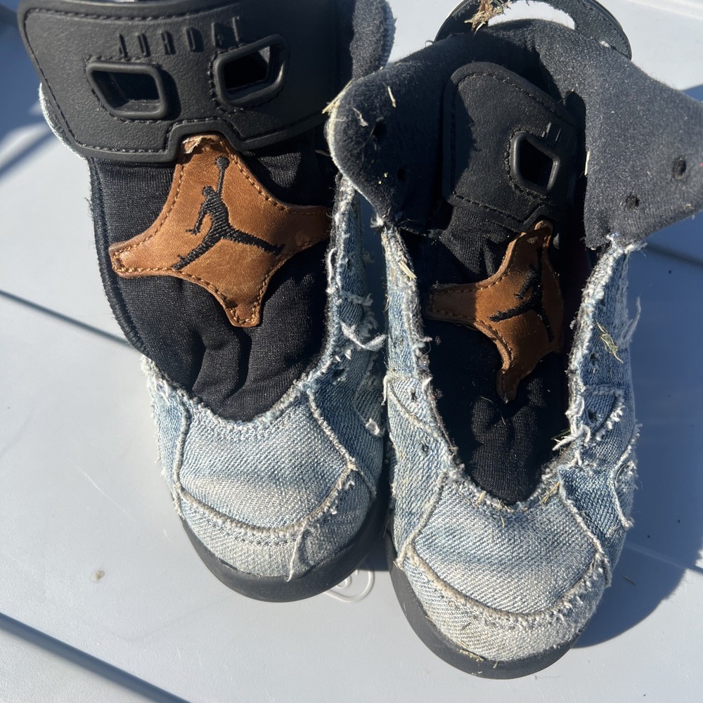 Size 11 (PS) – Jordan 6 Retro Mid Washed Denim