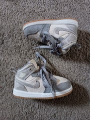 Jordan 1 Mid SE TD Coconut Milk Particle Grey DN4344 100 Size 6c Toddler PRE-OWN
