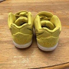 SpongeBob SquarePants Nike Kyrie 5 Sneakers Kids 7C