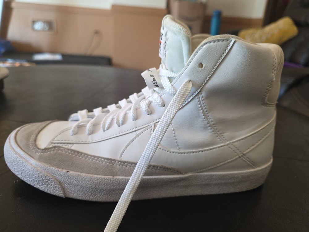 Nike Blazer Mid ’77 SE GS ‚Dance – White/Cream DH8640-102 New Size 6.5Y
